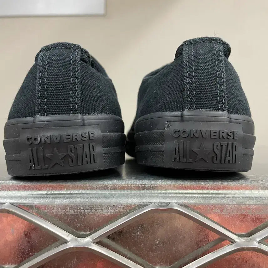 [BUNJANG] Converse All Star Black Monochrome Sneakers / 컨버스 올스타 블랙 모노크롬 240 (gr-4485)