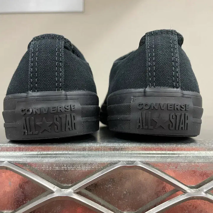 [BUNJANG] Converse All Star Black Monochrome Sneakers / 컨버스 올스타 블랙 모노크롬 240 (gr-4485)