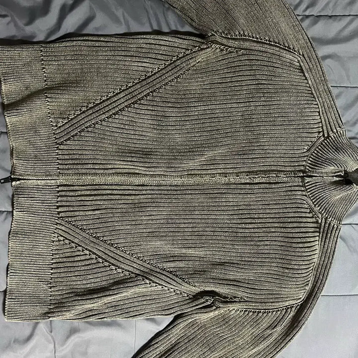[BUNJANG] Elmood Piece Dyed Knit Zip-up Beige / 엘무드 피스 다이드 니트 집업 베이지 (48)