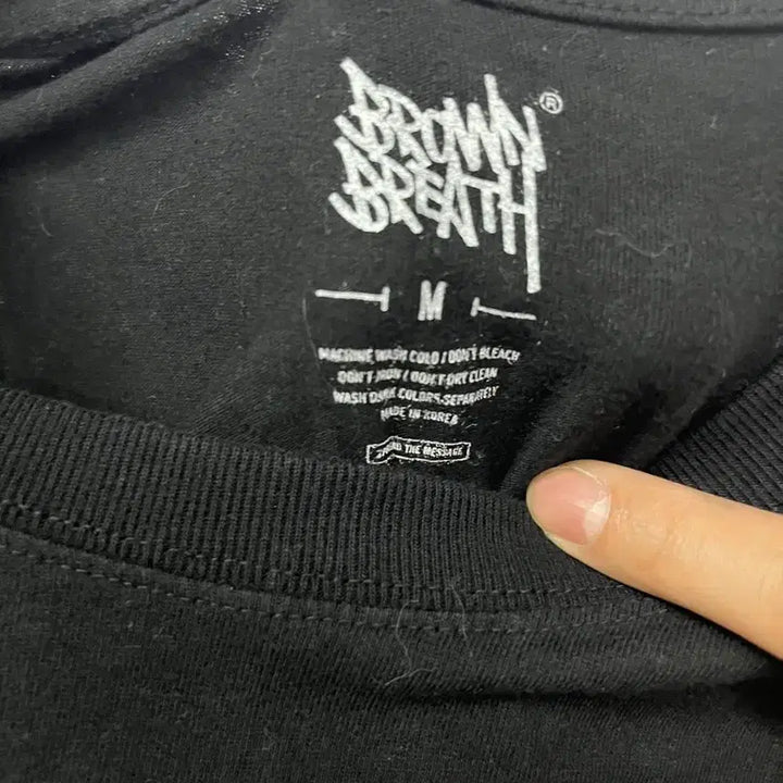 [BUNJANG] Brownbreath Black T-shirt (M Size) / 브라운브레스 블랙 반팔티 M 사이즈