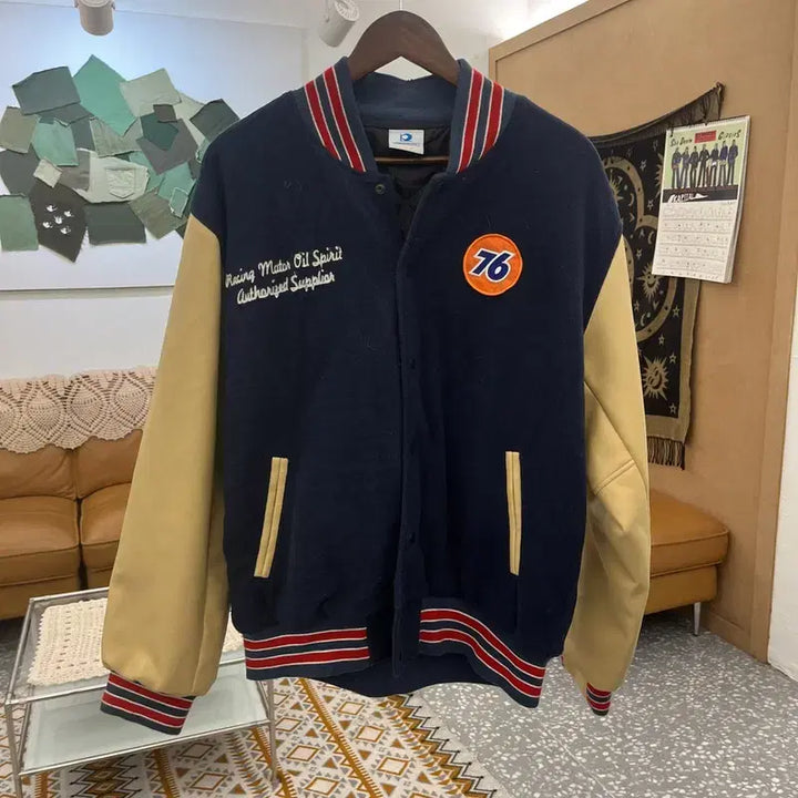 [BUNJANG] Vintage 76 Old School Retro Leather Varsity Jacket / 빈티지 76 올드스쿨 레트로 키치 레더 바시티 자켓 110 C10796