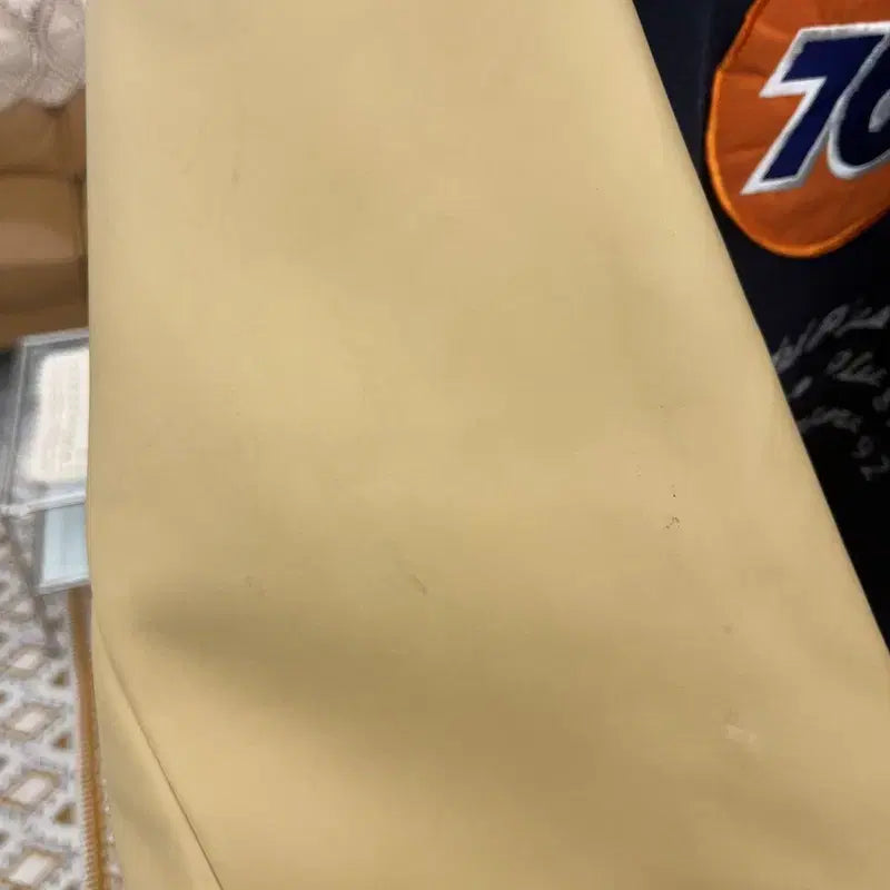 [BUNJANG] Vintage 76 Old School Retro Leather Varsity Jacket / 빈티지 76 올드스쿨 레트로 키치 레더 바시티 자켓 110 C10796