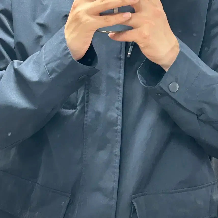 [BUNJANG] Tommy Hilfiger Black Hooded Windbreaker Jacket / 타미힐피거 블랙 후드 바람막이L