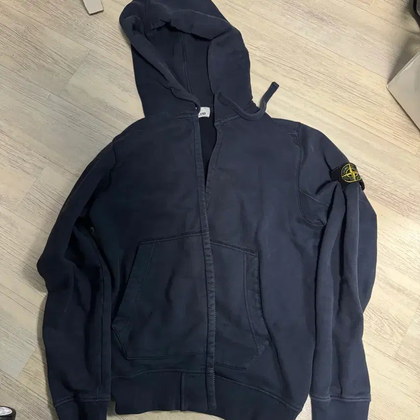 [BUNJANG] Stone Island Navy Hooded Zip-up / 스톤아일랜드 네이비 후드집업