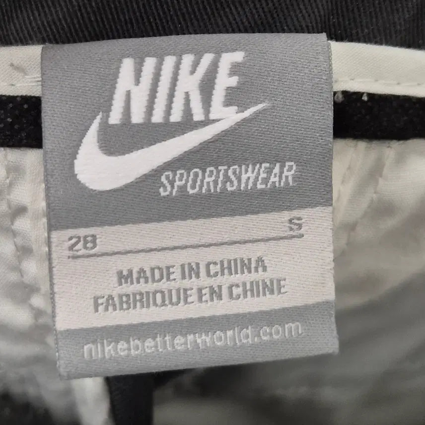 [BUNJANG] Nike Cargo Street Shorts S / 나이키 카고 스트릿 반바지 S