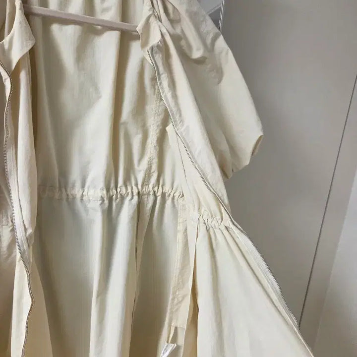 [BUNJANG] Ivory Puff Sleeve Long Dress / 아이보리 퍼프 블라우스 롱 원피스