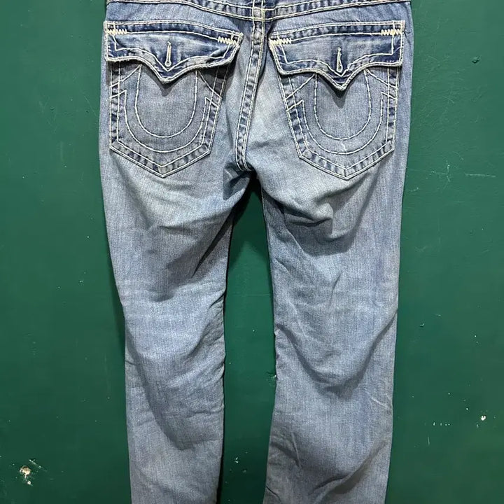 [SOLD OUT] 트루릴리젼 부츠컷 USA 데님팬츠34