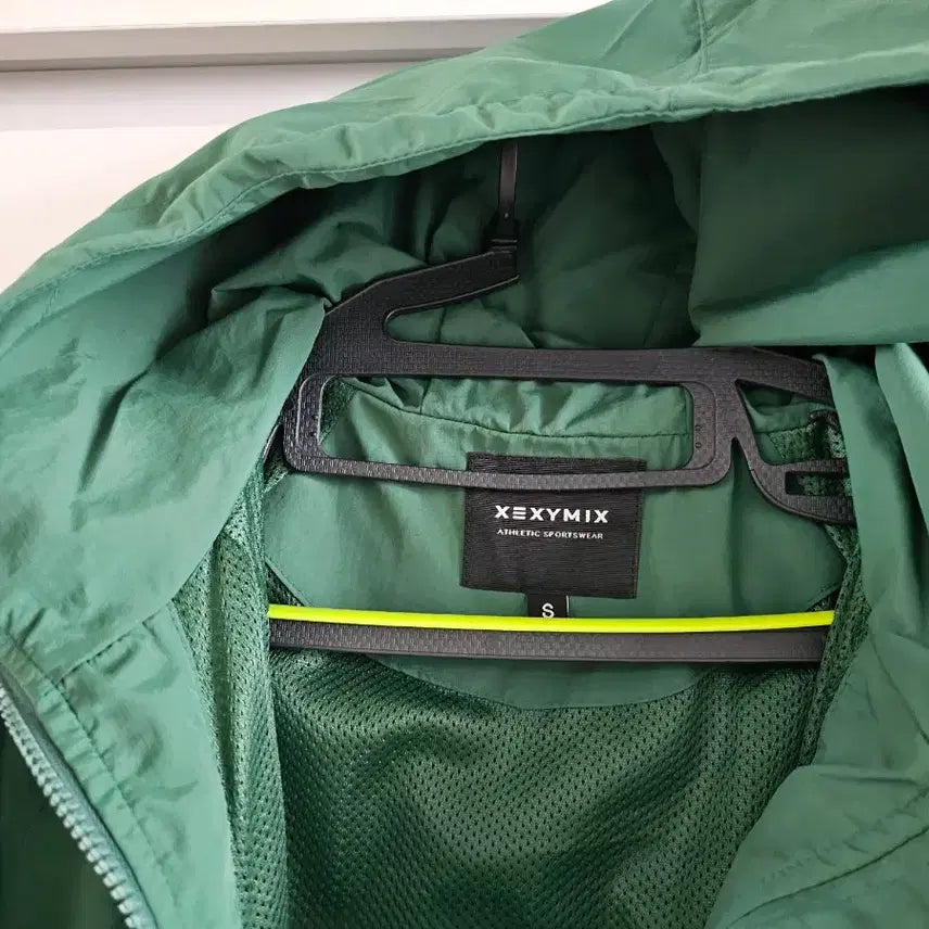 [BUNJANG] XEXYMIX Nylon Windbreaker Jacket / 그린색  바람막이 점퍼
