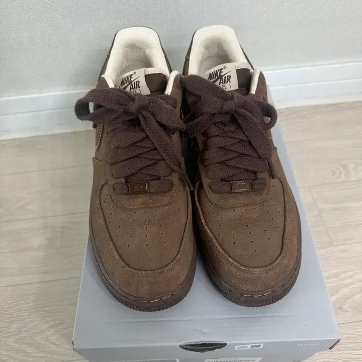 [BUNJANG] Nike Air Force 1 Kakao Wow Sneakers / 나이키 에어포스1 카카오와우 w280