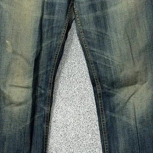 [BUNJANG] Giordano Vintage Washed Jeans / 지오다노 빈티지 워싱 청바지 79-94