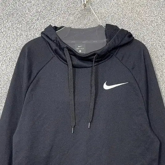 [SOLD OUT] 나이키 블랙 로고 기능성 후드티 M