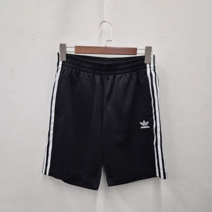 [BUNJANG] Adidas Adicolor Classic Shorts XL / 아디다스 아디컬러 클래식 반바지 XL