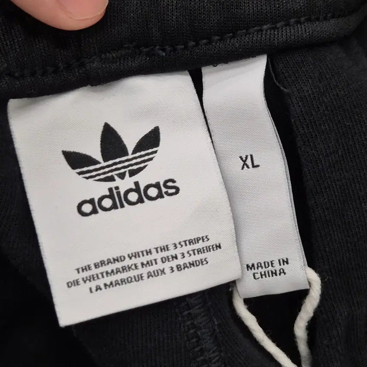 [BUNJANG] Adidas Adicolor Classic Shorts XL / 아디다스 아디컬러 클래식 반바지 XL