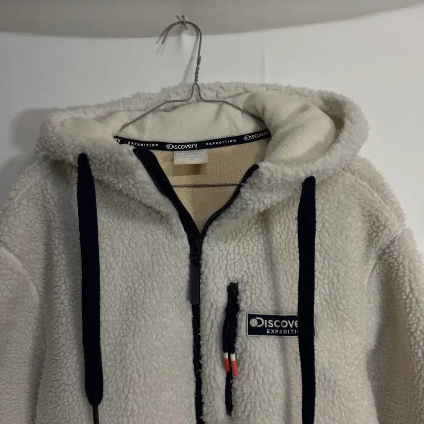 [BUNJANG] Discovery Fleece Hooded Zip-up Jacket / 디스커버리 뽀글이 후리스 후드집업
