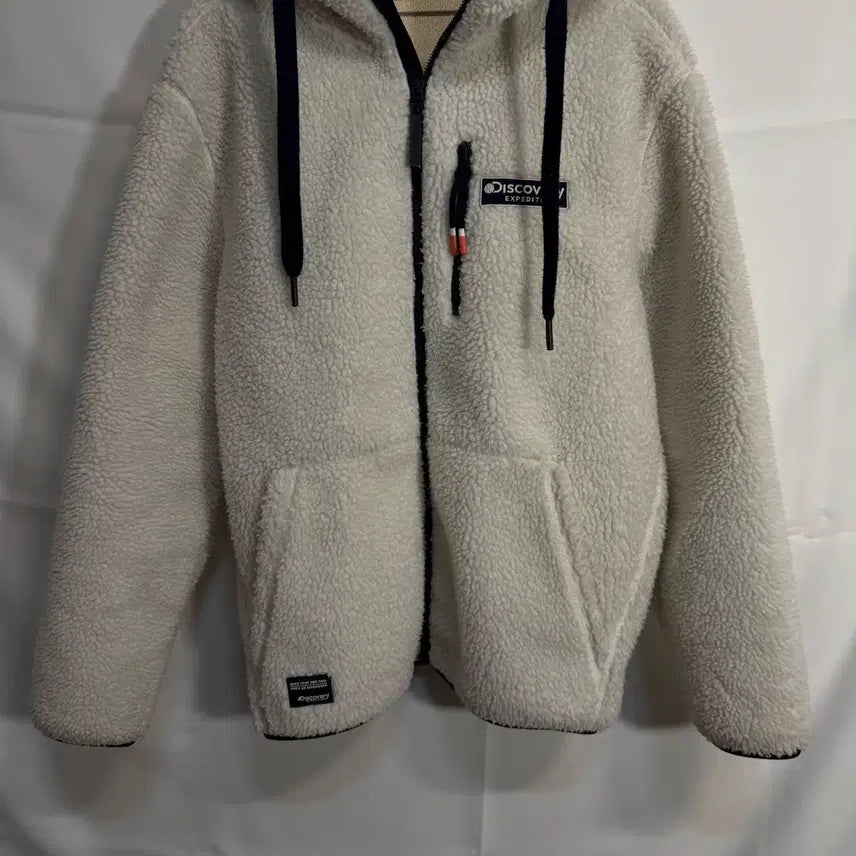 [BUNJANG] Discovery Fleece Hooded Zip-up Jacket / 디스커버리 뽀글이 후리스 후드집업