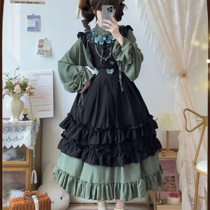 [BUNJANG] Classic Embroidered Lolita Dress Set / 클래식  자수 장식 로리타 원피스+오버스커트 세트