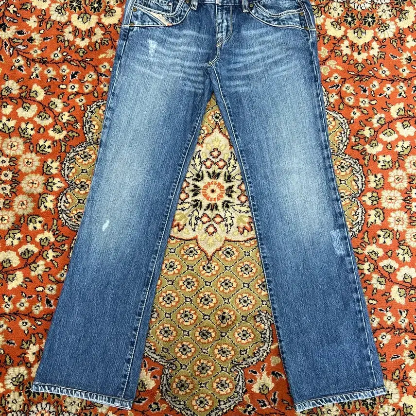 [SOLD OUT] [28] DIESEL KYCUT 여성 데님 팬츠