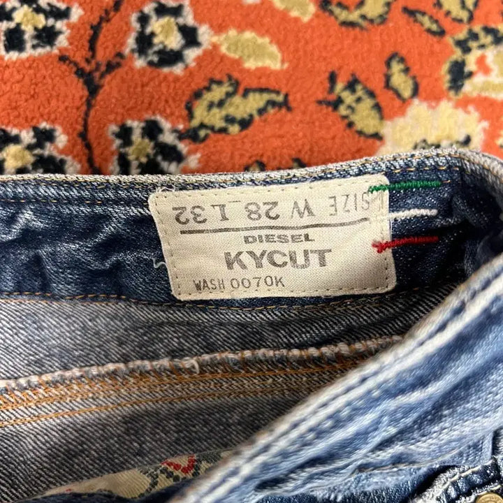[SOLD OUT] [28] DIESEL KYCUT 여성 데님 팬츠