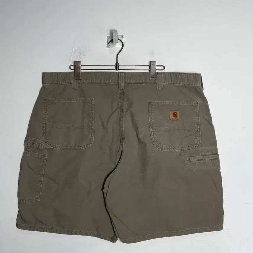 [BUNJANG] Carhartt Khaki Cargo Shorts / 칼하트 카키색 카고 반바지