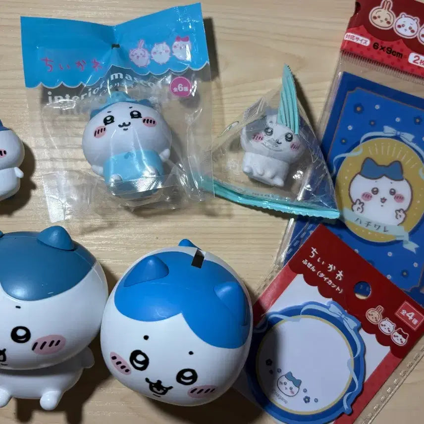 [BUNJANG] Muunjakgwi Chiikawa and Hachiware Gacha Set / 먼작귀 치이카와 / 하치와레 가챠 세트