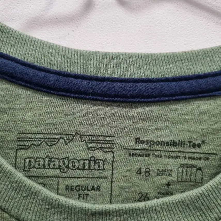 [BUNJANG] Patagonia Khaki Long Sleeve Shirt (Size 95) / 파타고니아 카키 긴팔티 사이즈95