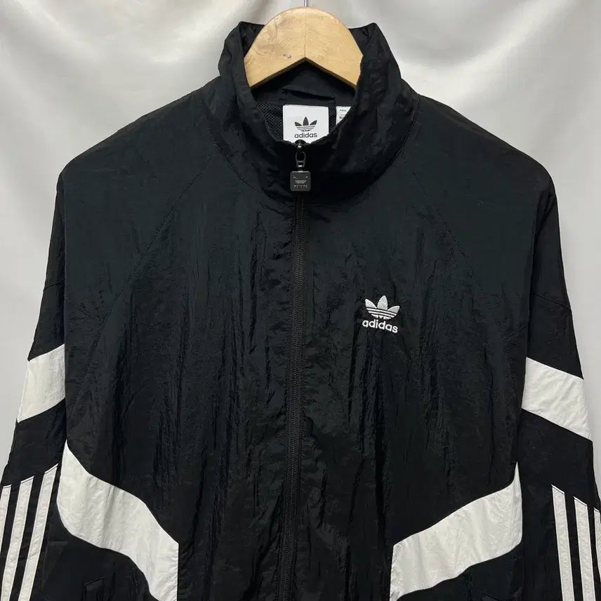 [SOLD OUT] [정품/S] 아디다스 유로파 윈드브레이커 블랙 우븐 바람막이