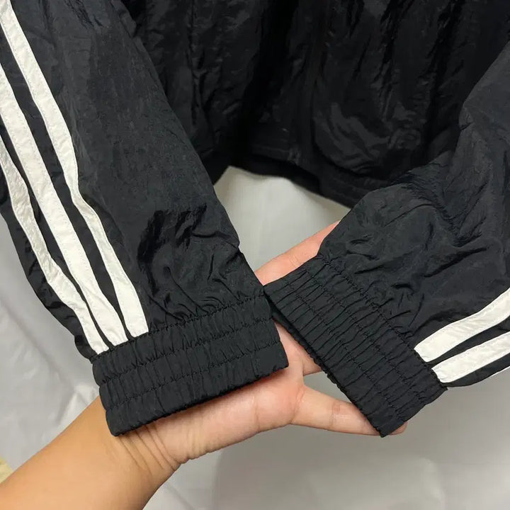 [SOLD OUT] [정품/S] 아디다스 유로파 윈드브레이커 블랙 우븐 바람막이
