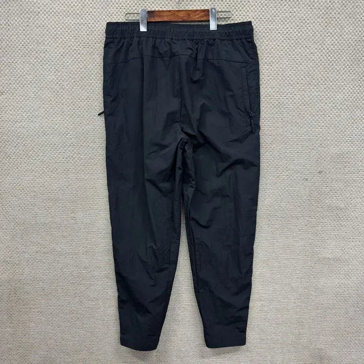 [BUNJANG] Goal Studio Embroidered Logo Woven Training Pants XL / 골스튜디오 자수로고 우븐 츄리닝바지 XL A09203