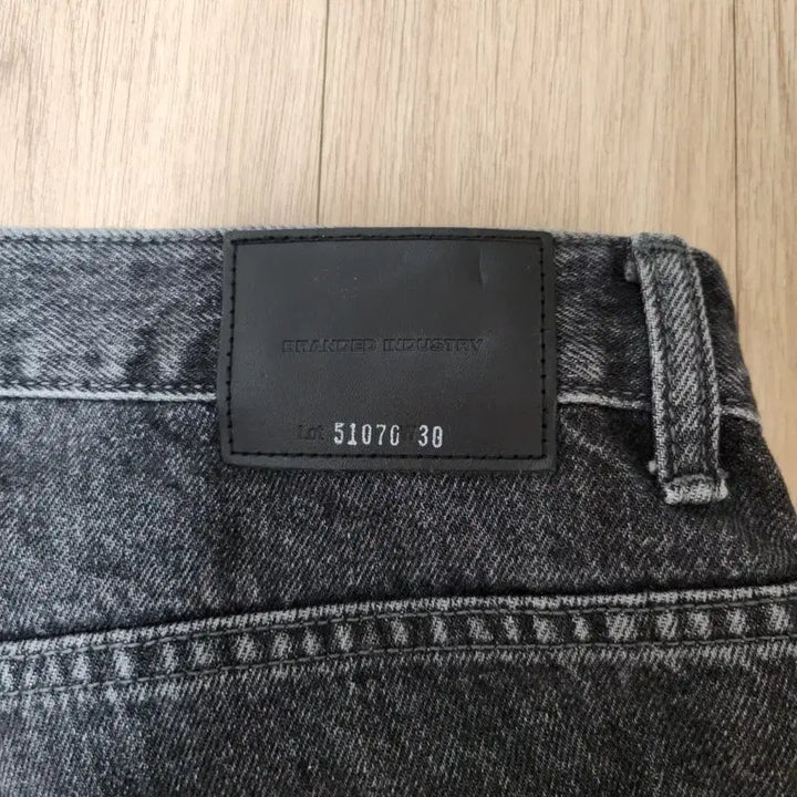 [BUNJANG] Branded 51070 Cone Black Regular Straight Denim Jeans / 브랜디드 51070 콘블랙 레귤러 스트레이트 데님 청바지