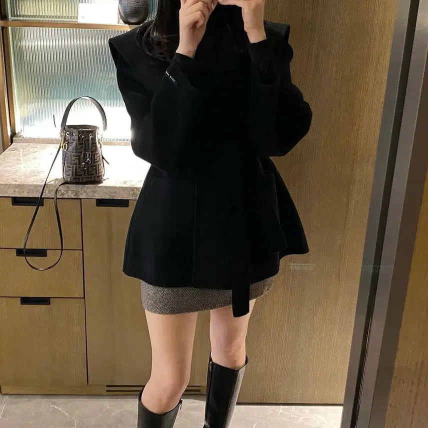 [SOLD OUT] 무배)르아드쥬 르쇼어 절개 슬림 지퍼 롱부츠
