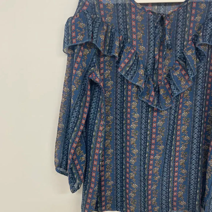[BUNJANG] Alto Frill Blouse (Size 66) / alto 프릴 블라우스 66