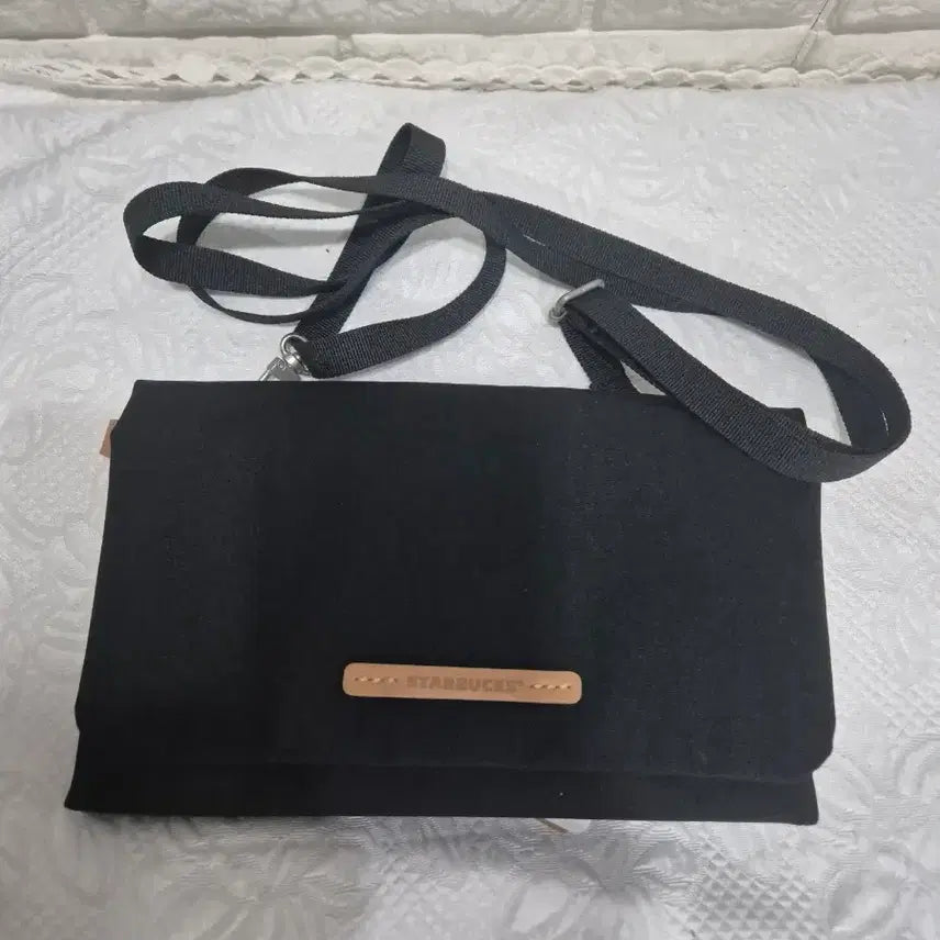 [BUNJANG] Starbucks Foldable Crossbody Bag / 스타벅스 폴더블 크로스백(새상품)