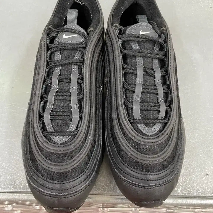 [BUNJANG] Nike Air Max 97 Black Sneakers / 나이키 에어맥스97 블랙 250