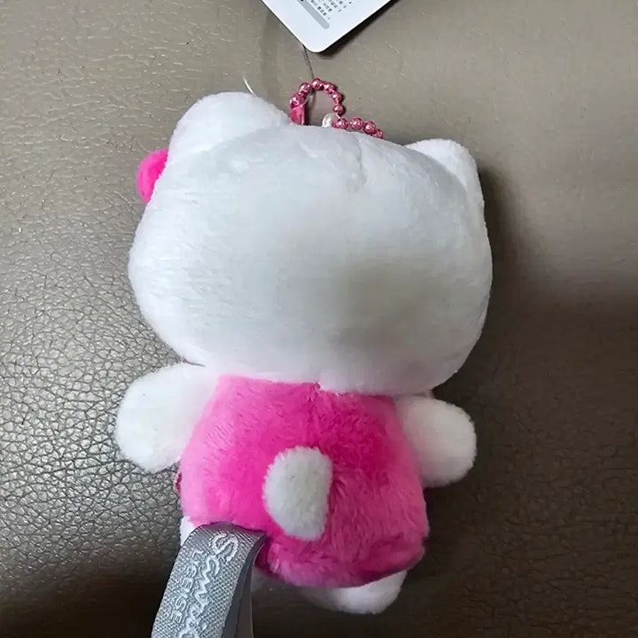 [SOLD OUT] (새상품)산리오 정품 헬로키티 인형 키링