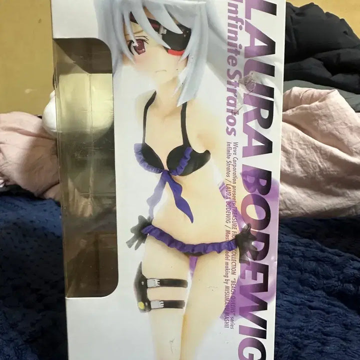 [BUNJANG] IS Laura Figure Swimsuit Ver. / IS 라우라 피규어 보데비히 수영복ver