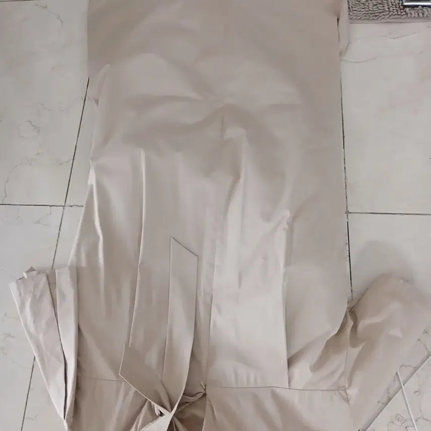 [BUNJANG] Maison Marais Button Shirred Maxi Dress / 메종마레 버튼 셔링 롱원피스 Free