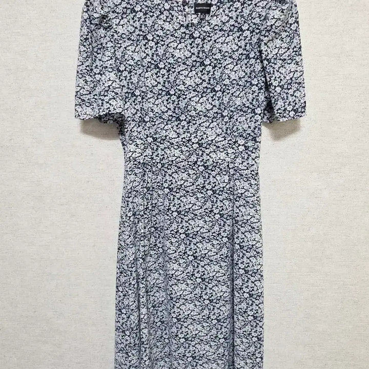 [BUNJANG] Plastic Island Floral Print Short Sleeve Dress / 1.7 플라스틱아일랜드 플라워 반팔 원피스