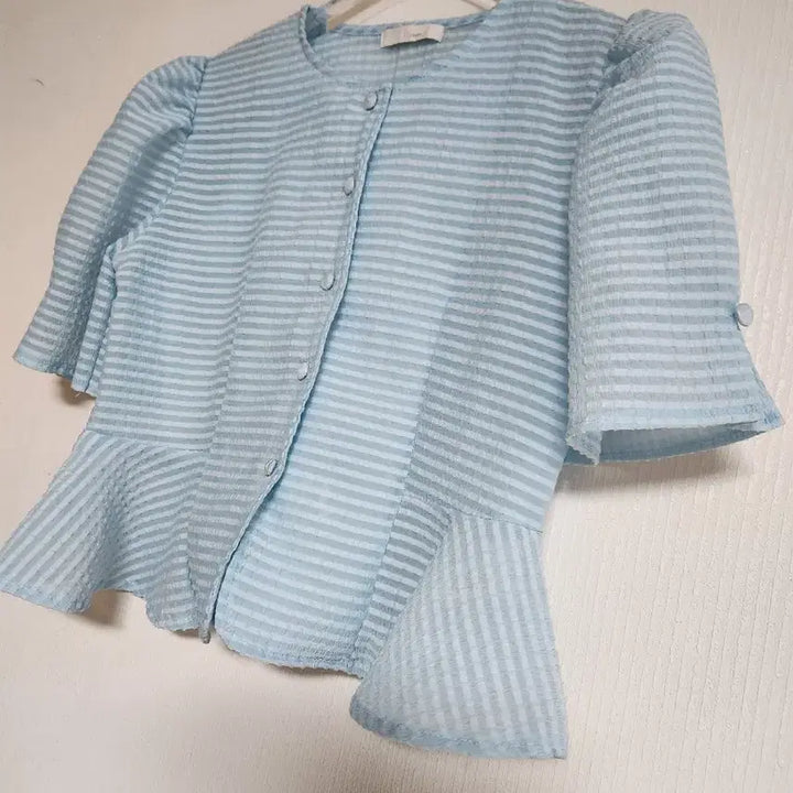 [SOLD OUT] JJ지고트 시어서커  블라우스형 크롭자켓55썸머