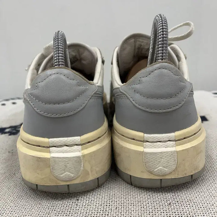 [BUNJANG] Nike Jordan 1 Elevate Wolf Grey Sneakers 240 / 나이키 조던1 엘리베이트 울프 그레이 스니커즈 240 X00013