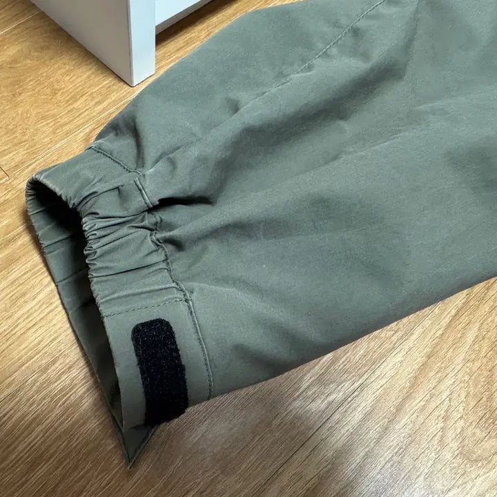 [SOLD OUT] 유니폼브릿지 바람막이 L 사이즈