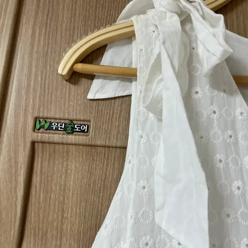 [BUNJANG] White Eyelet Punching Summer Tank Dress / 화이트 아일렛 원피스 펀칭 여름 캉캉원피스