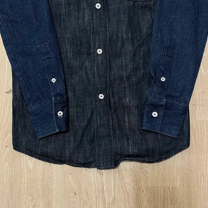 [BUNJANG] LUIRE Cotton Denim Shirt 44 / LUIRE 코튼 데님 셔츠 44
