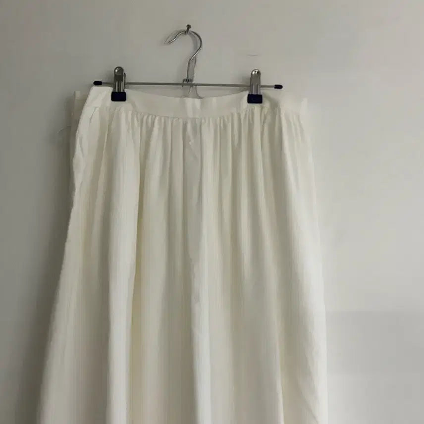 [BUNJANG] Ivory Long Skirt / 아이보리 롱 스커트