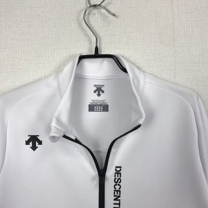 [SOLD OUT] 데상트 트레이닝 집업 자켓 남성95