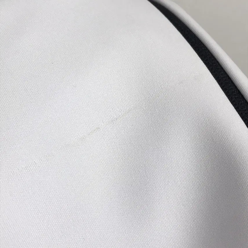 [SOLD OUT] 데상트 트레이닝 집업 자켓 남성95