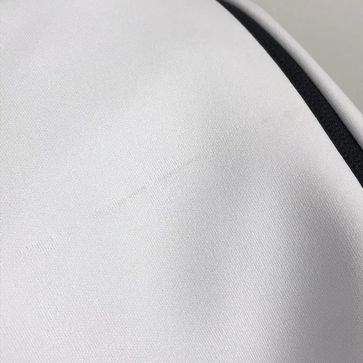 [SOLD OUT] 데상트 트레이닝 집업 자켓 남성95