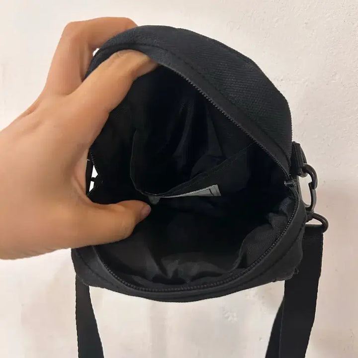 [SOLD OUT] 캉골 블랙 미니 크로스백 OS