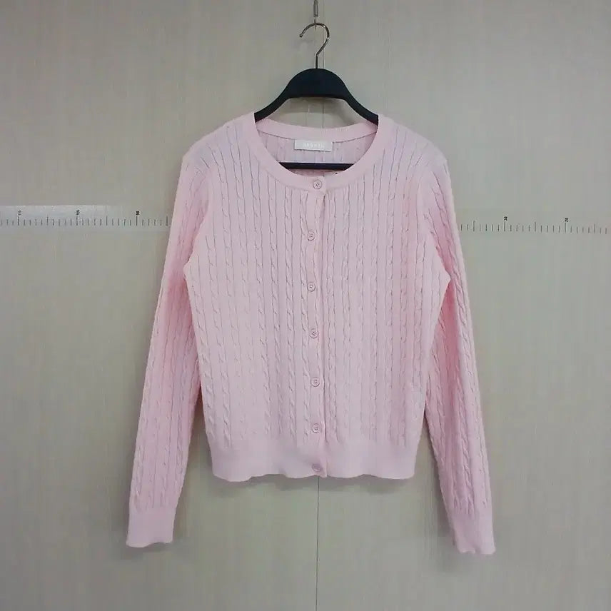 [SOLD OUT] RYONYU 꽈배기 핑크 가디건