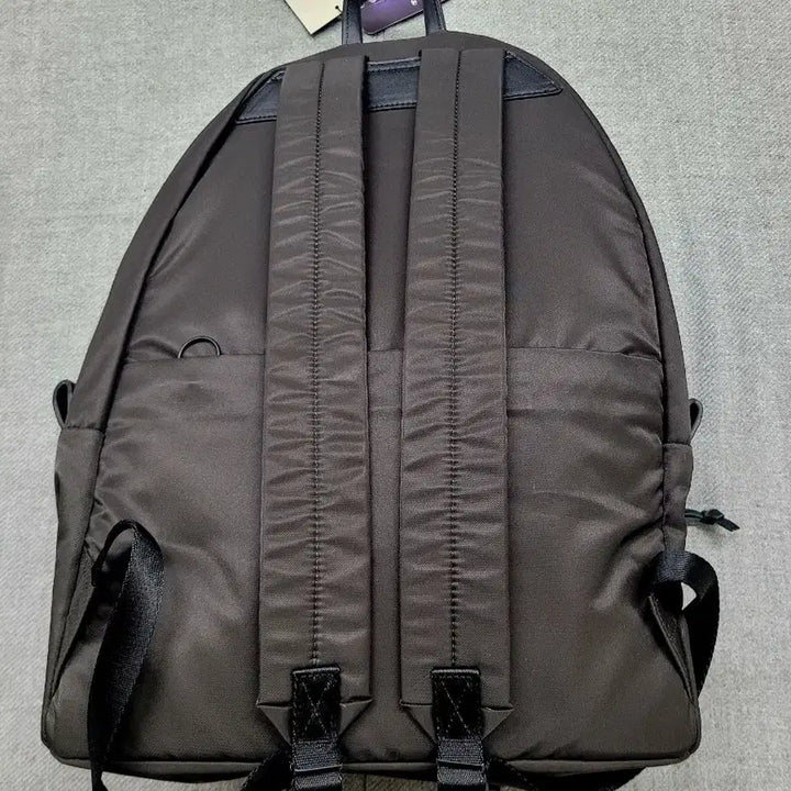 [BUNJANG] Wildmovements Mild Pack Dark Brown Backpack / 월스와일무브먼트 마일드팩 다크 브라운 새상품