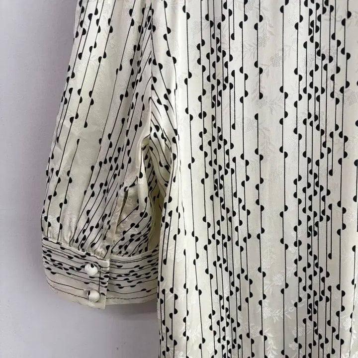 [SOLD OUT] 산드로 블라우스